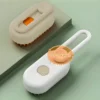 Escova A Vapor Para Pets 3 Em 1 Branco com Laranja - Imagem 7